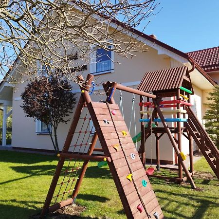 Pod Platanem Hotel Rowy  Exterior photo